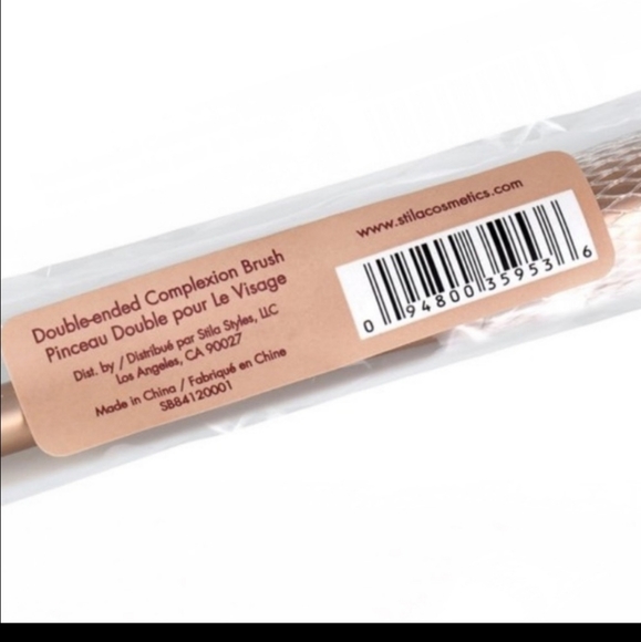 Stila Double Ended Complexion Brush - Picture 3 of 6